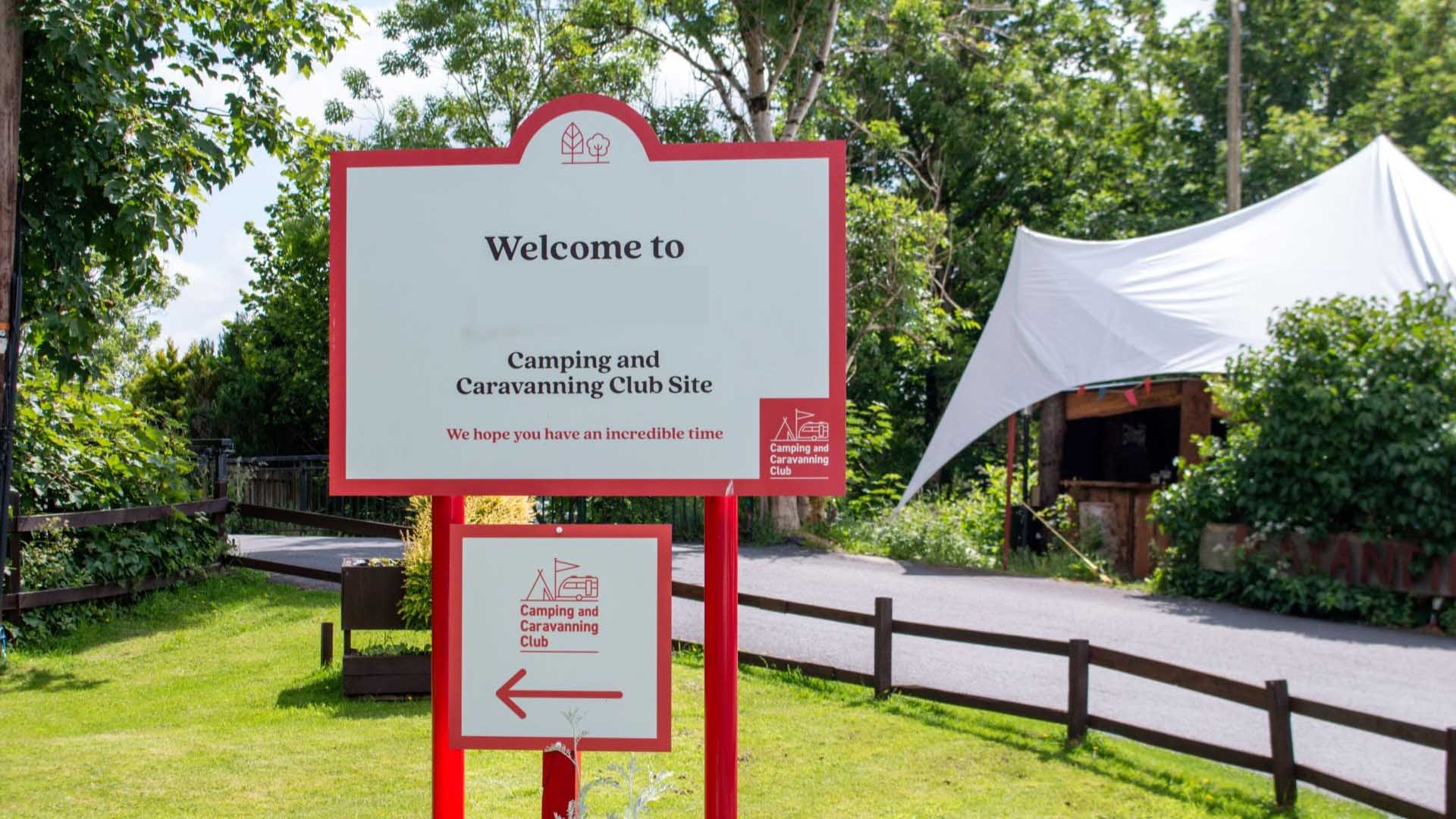 Meets and Rallies Camping and Caravanning Club Sign